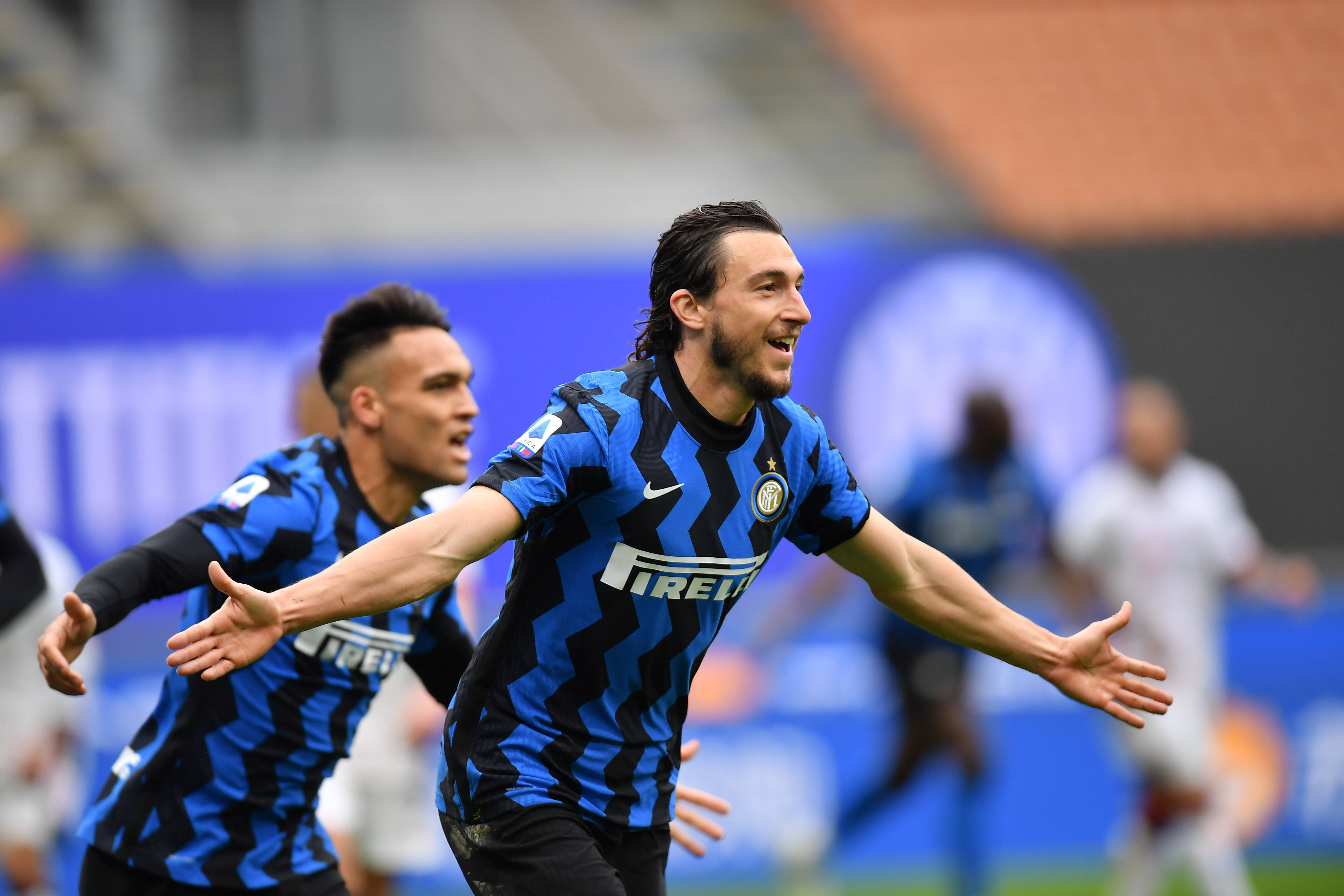 巴萨官方欢迎梅西回归诺坎普：里奥，我们随时欢迎你回家！