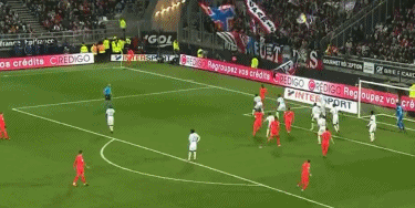 火箭哈登末节三分连续命中（火箭哈登末节连中三分）