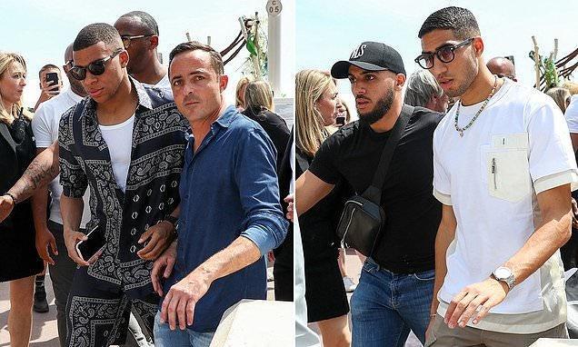 前对手：能跟梅西交手是非凡的经历! 是任何球员的梦想!（昔日对手：与梅西过招是非凡体验，是每名球员的梦想）