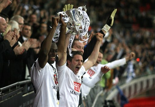 英超战报：利物浦2-1逆转热刺,