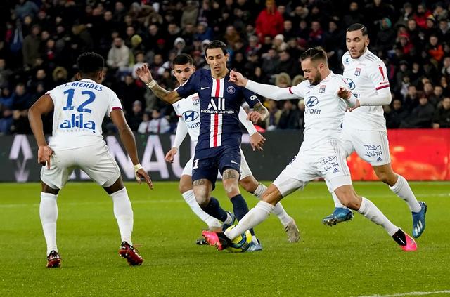 曝格伊遭巴萨拜仁猛抢 利物浦或选择在冬窗付钱买人（传巴萨、拜仁激烈争夺格伊，利物浦或在冬窗砸钱引援）