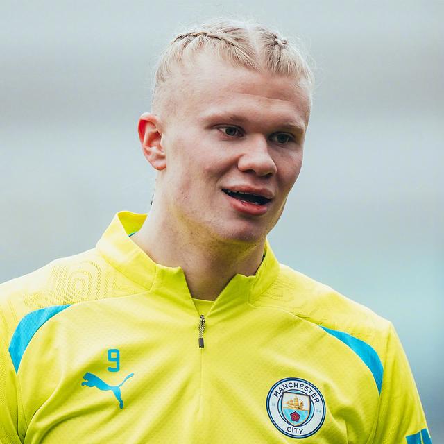 今天一条龙破门！这动作幅度，这过人摆脱后的射门，...（今天一条龙破门！动作拉满，过人摆脱后的劲射直挂死角）