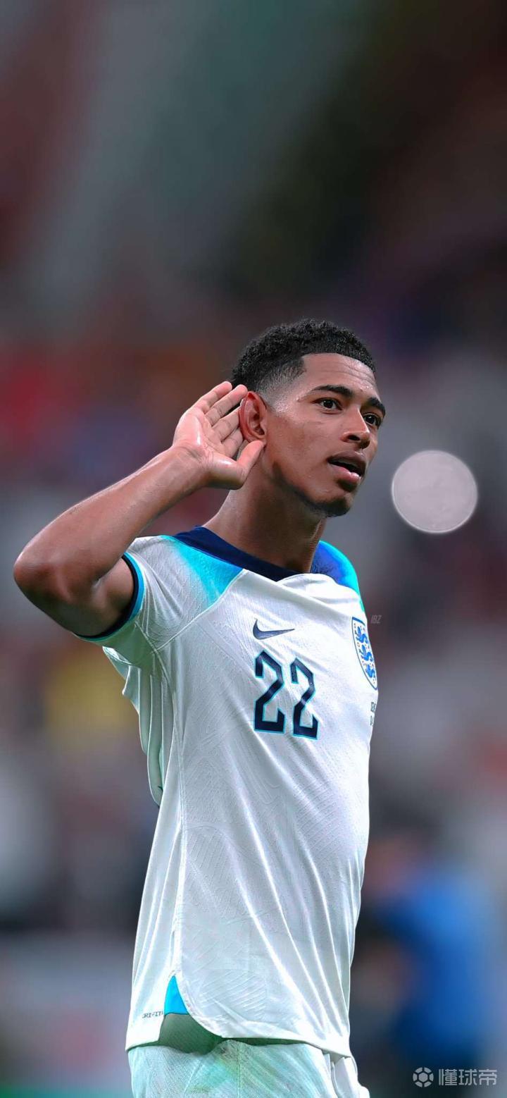 跟队记者：普利希奇参加部分合练，明天将决定他能否参赛（队记：普利希奇参与部分合练，能否出战明日定夺）