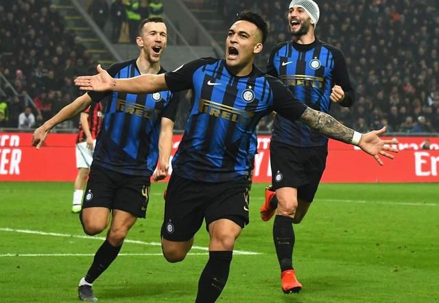 足球欧洲豪门战术失灵，主帅承认排兵布阵失误