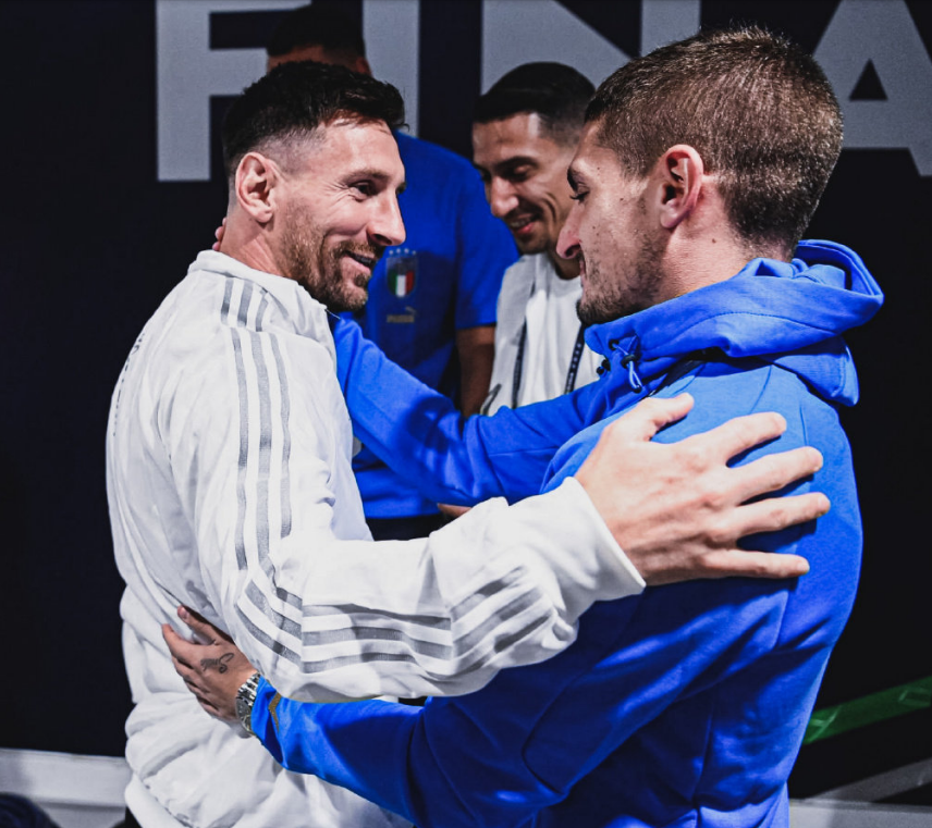 亚特兰大0-3萨索洛遭遇联赛7轮不胜，贝拉尔迪两射一传（萨索洛3-0完胜亚特兰大，后者联赛7轮不胜，贝拉尔迪两球一助）