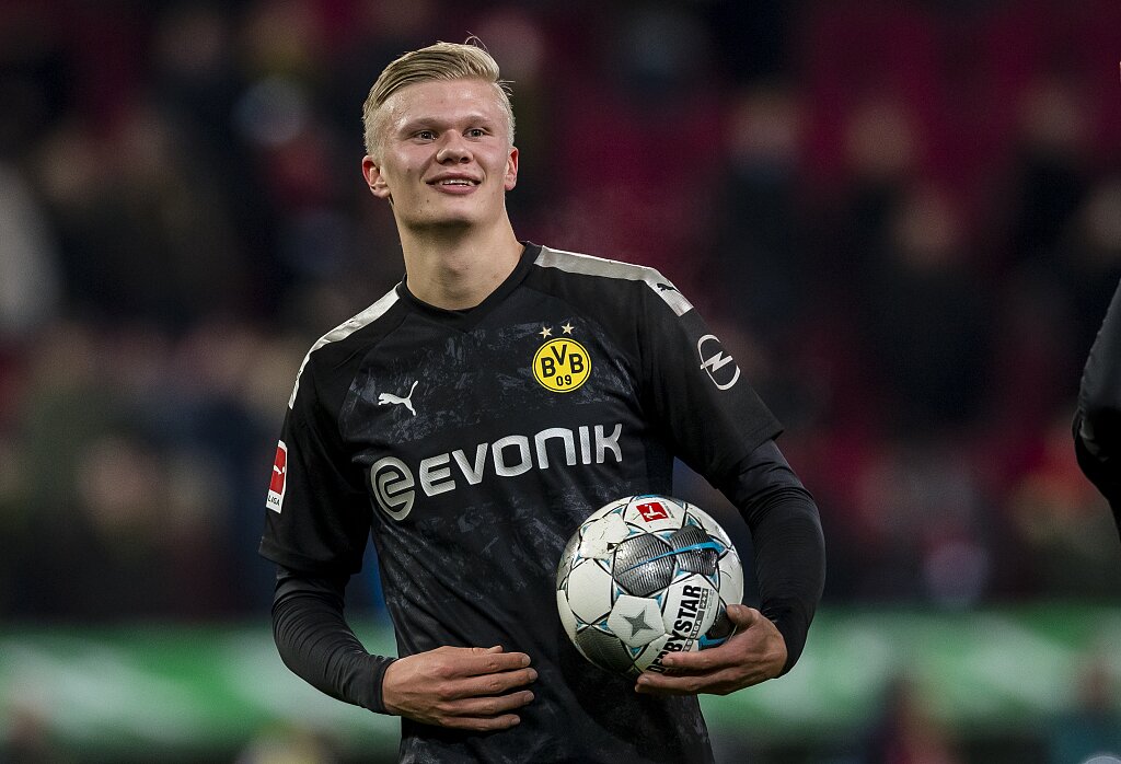 日职乙半场：山田元气屡献神扑，秋田暂0-0仙台