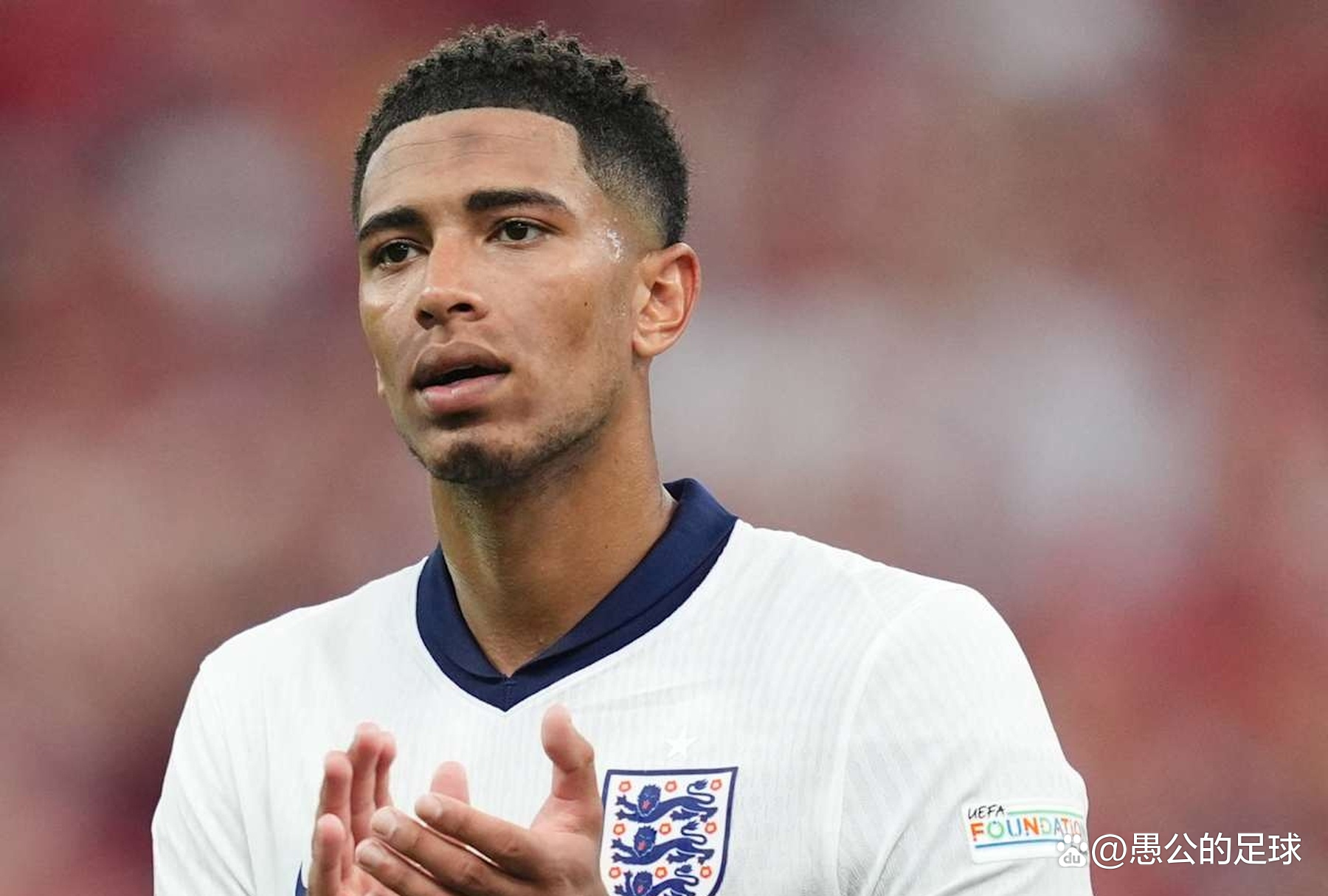 科斯蒂奇：这段时间对我来说很艰难，队友们给了我很大帮助（科斯蒂奇：这阵子很难熬，感谢队友鼎力相助）