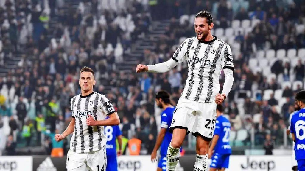 西汉姆联名宿比利·邦德去世，曾获评西汉姆联队史最伟大球员（西汉姆联传奇比利·邦德逝世，曾当选队史最佳球员）