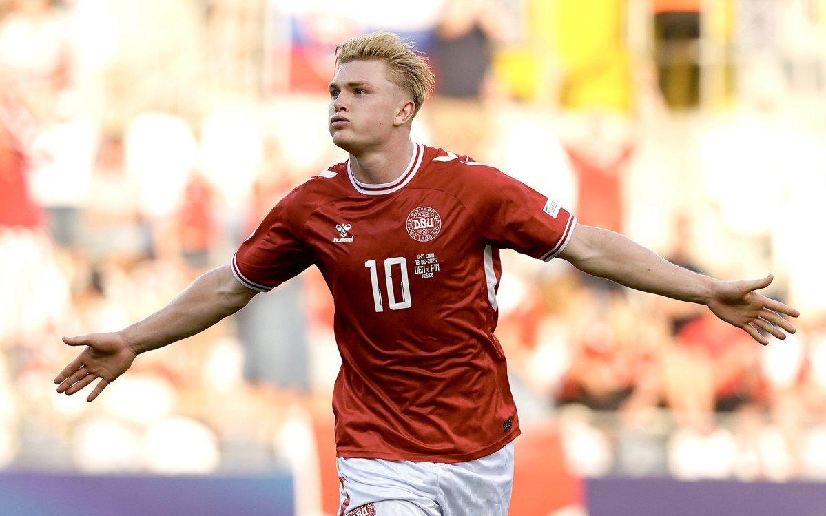 尤文连续18个赛季通过意大利杯1／8决赛，为现存唯一球队（尤文已连续18个赛季闯过意大利杯1／8决赛，是目前唯一达成此成就的球队）