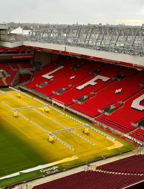 燃情冰雪说走就走第二季谁还在扛雪板？雪如意雪场免费寄存yyds啦！（燃情冰雪·说走就走第二季：雪如意雪场免费寄存上线，雪板不用扛！）