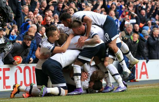 自1982／83赛季以来，马竞首次西甲赛季前12场均有进球（马竞自1982／83赛季后首次实现西甲开局前12轮场场破门）