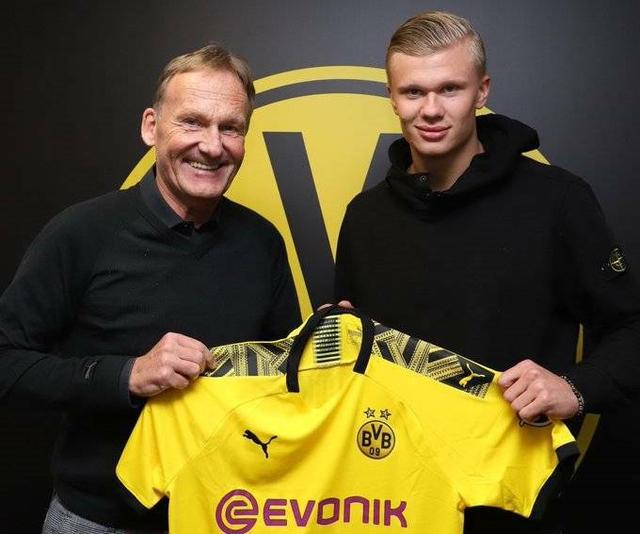 史上最佳球员？埃弗拉：每个人都有偏好，我选择C罗而非梅西（埃弗拉谈GOAT之争：各有所爱，我投C罗一票）