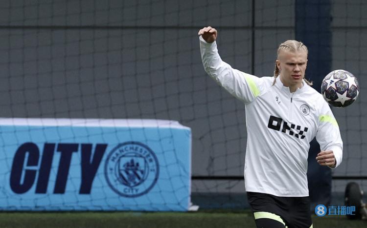 洛里：温哥华的人造草皮质量太差，在这样的场地比赛不可接受（洛里怒批温哥华人造草皮：质量不过关，难以接受在此作战）