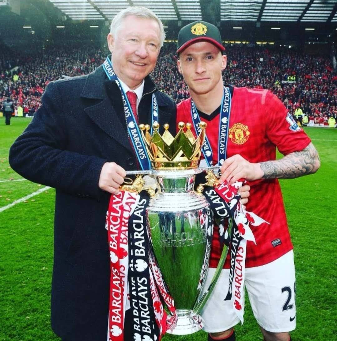 欧冠联赛阶段第5轮 利物浦 1-4 PSV埃因霍温（欧冠第5轮：利物浦1-4不敌PSV埃因霍温）