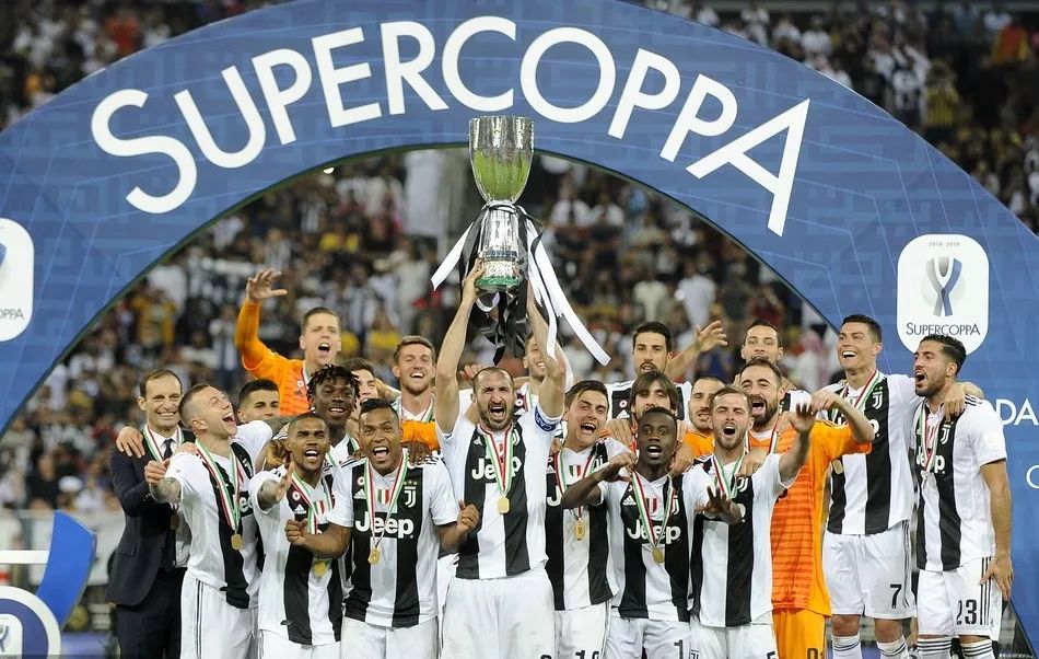 多特vs斯图加特：吉拉西、布兰特、乔布-贝林厄姆首发出战（多特迎战斯图加特：吉拉西、布兰特、乔布-贝林厄姆先发登场）