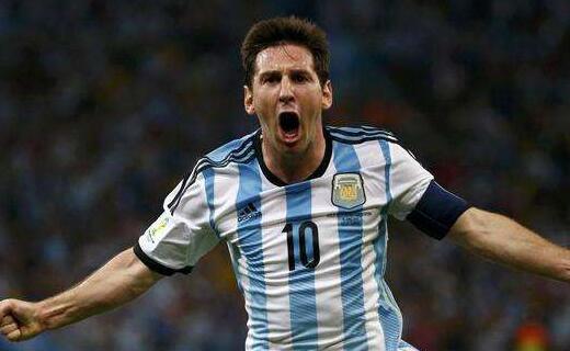 跟队记者：阿莱格里明确要求冬窗买前锋；米兰没考虑齐尔克泽（随队记者：阿莱格里明确要冬窗引进前锋，米兰暂未考虑齐尔克泽）